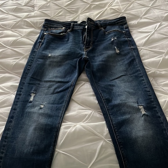 STRADIVARIUS DARK WASH SKINNY JEANS (US10) - Picture 2 of 4